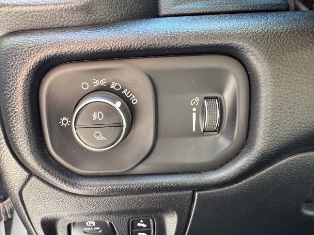 Used 2022 RAM 1500 Big Horn image 26