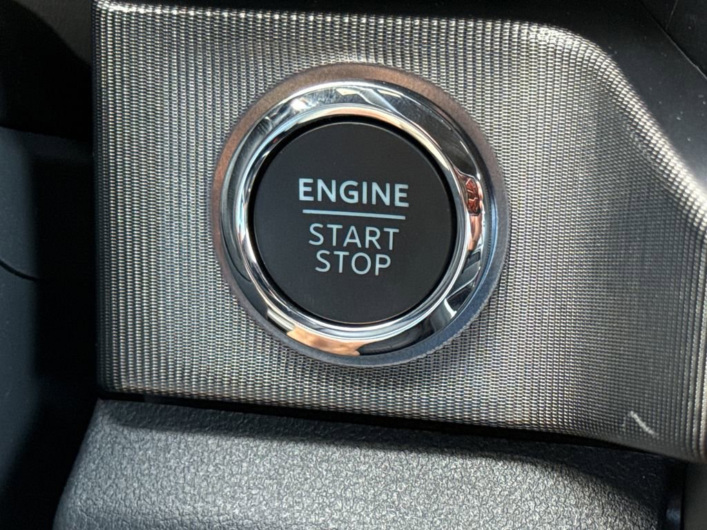 New 2026 Ford F350 Platinum AWD/4WD image 23