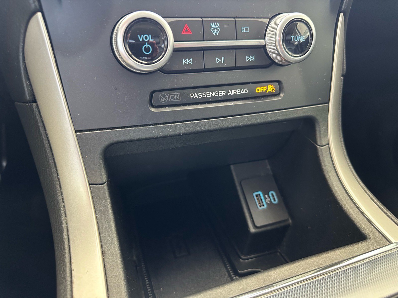 Certified 2021 Ford Edge SEL w/ Convenience Package FWD image 28