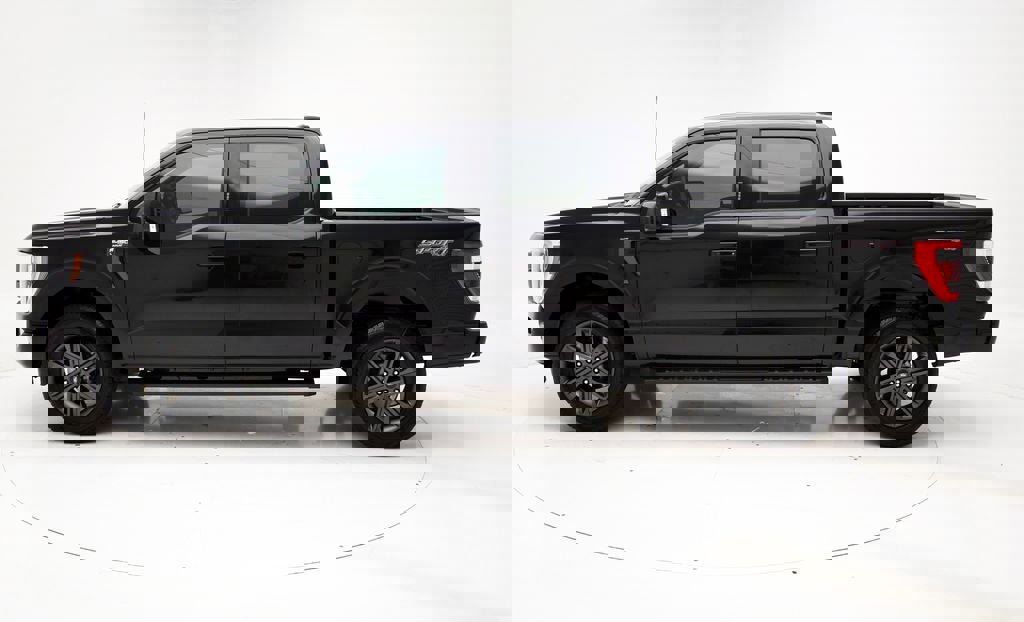 Used 2023 Ford F150 Lariat w/ Equipment Group 502A High image 7