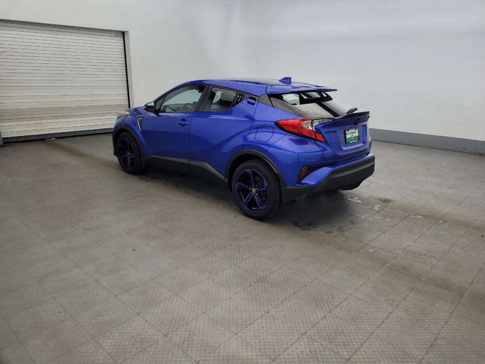 Used 2019 Toyota C-HR LE FWD image 3
