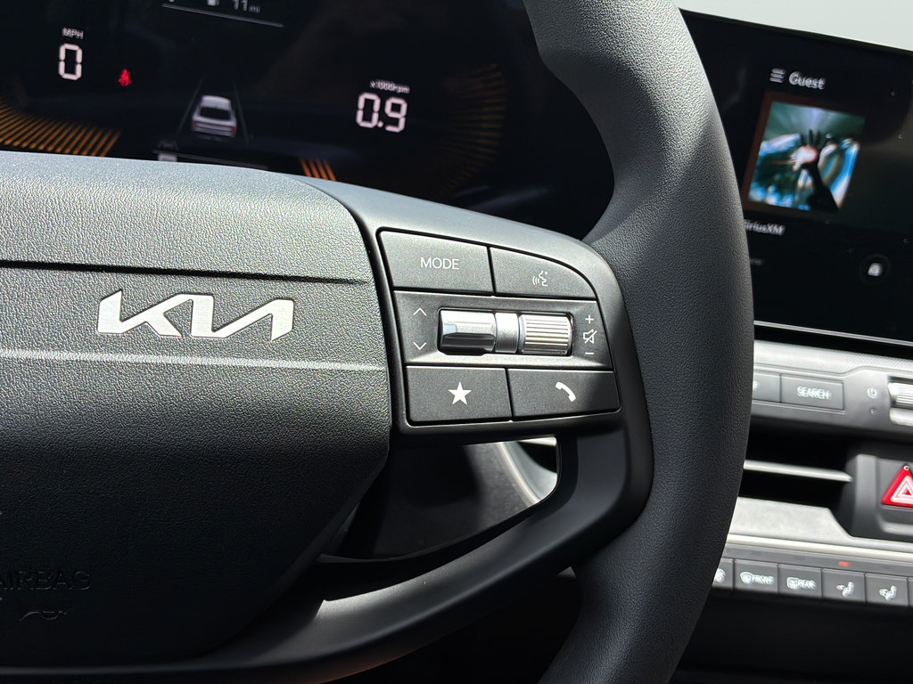 New 2026 Kia K4 FWD image 28