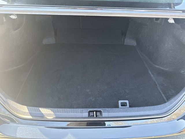 Used 2023 Toyota Camry SE image 8