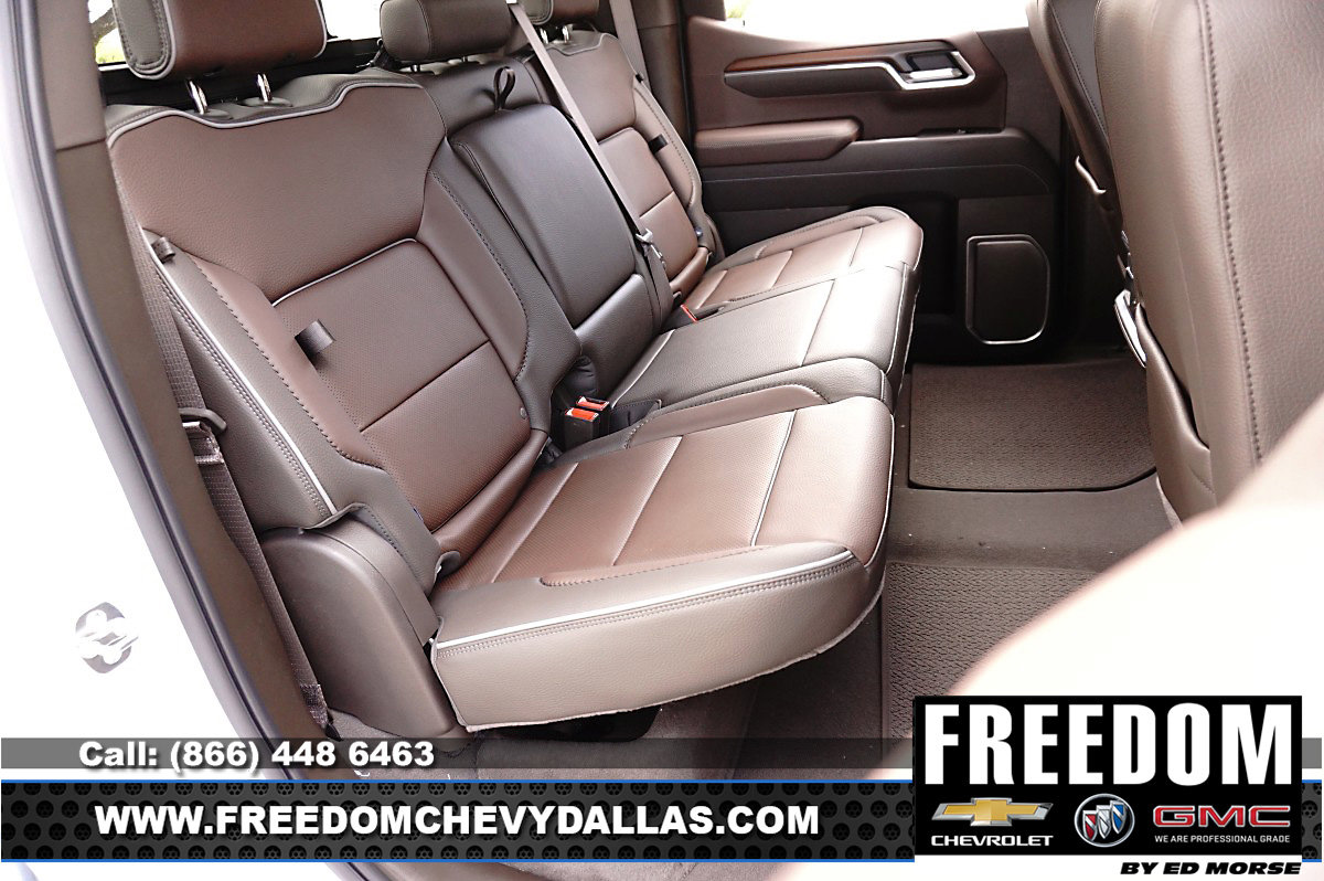 New 2026 GMC Sierra 1500 Denali w/ Denali Reserve Package image 16