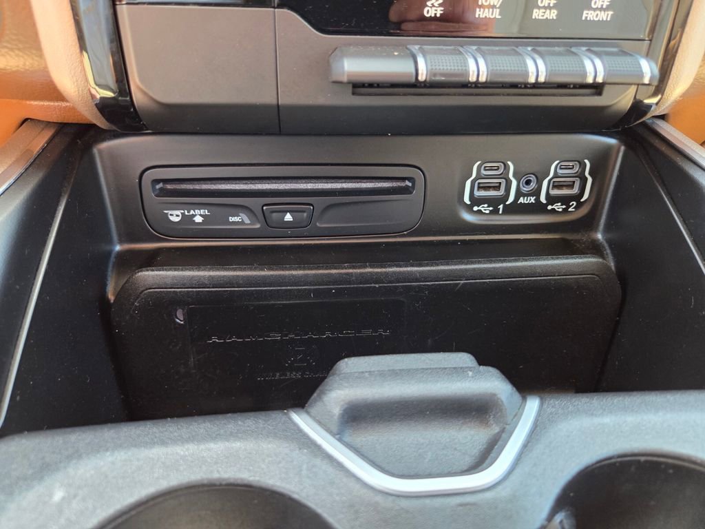 Used 2019 RAM 1500 Laramie RWD image 26