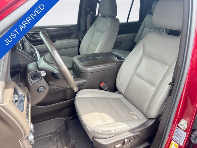 Used 2022 Chevrolet Tahoe Z71 w/ Luxury Package AWD/4WD image 11