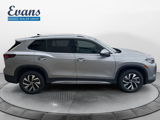 New 2026 Volkswagen Tiguan S AWD/4WD image 8