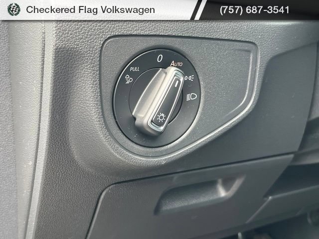 Used 2023 Volkswagen Atlas Cross Sport SEL R-Line AWD/4WD image 20