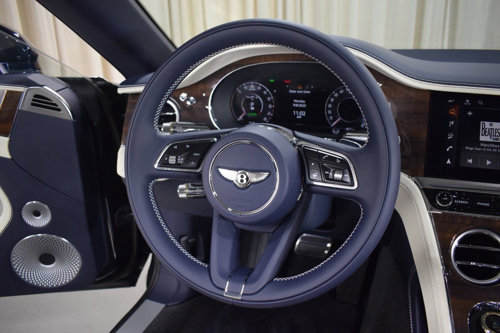 New 2026 Bentley Continental GTC AWD/4WD image 26