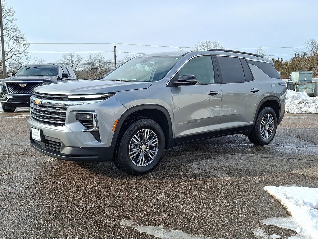 New 2025 Chevrolet Traverse LT w/ Driver Confidence Package image 6
