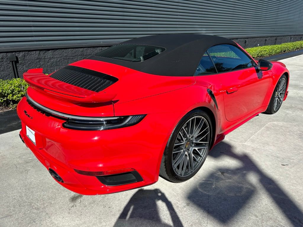 Certified 2025 Porsche 911 Turbo image 9