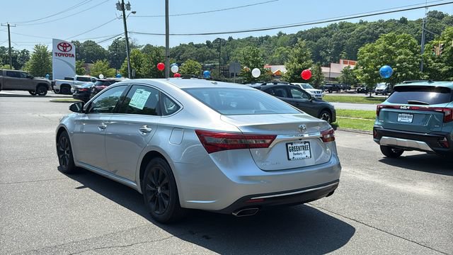 Used 2016 Toyota Avalon XLE FWD image 4