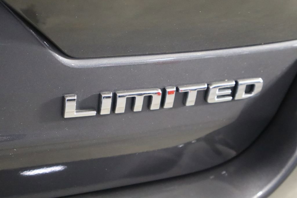 Used 2023 Jeep Grand Cherokee Limited RWD image 52
