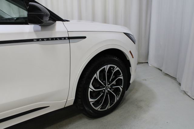 New 2026 Lincoln Nautilus Reserve AWD/4WD image 58