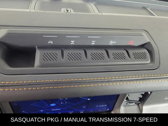 Used 2024 Ford Bronco Badlands w/ Sasquatch Package AWD/4WD image 33