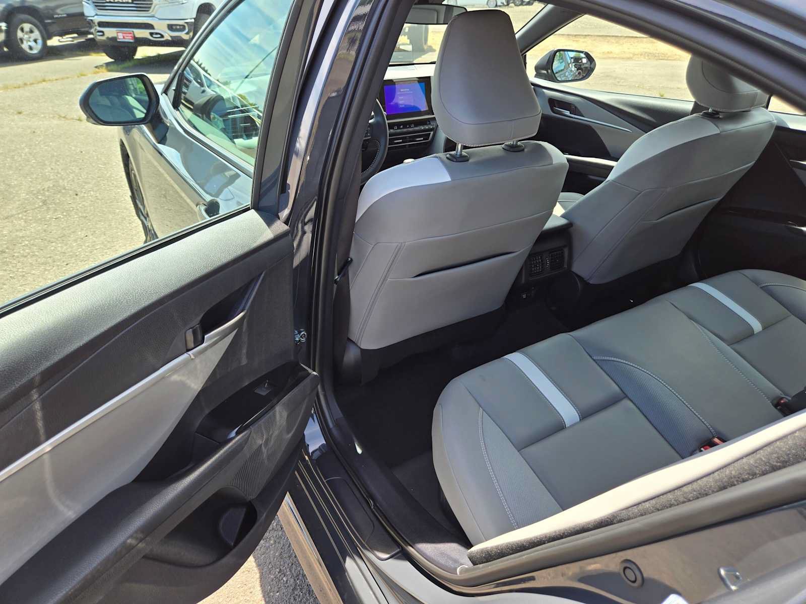 Certified 2025 Toyota Camry SE AWD/4WD image 16