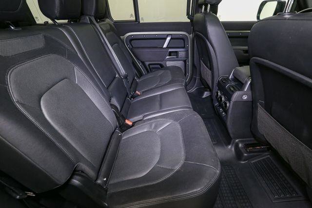 Used 2023 Land Rover Defender 110 X-Dynamic SE image 24