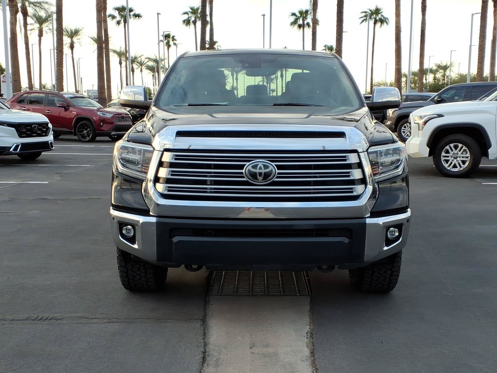 Used 2021 Toyota Tundra Limited w/ Limited Premium Package AWD/4WD image 2