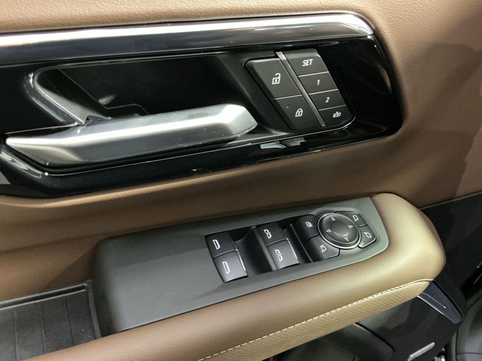 New 2026 Chevrolet Tahoe High Country w/ Sun And Tow Package image 23