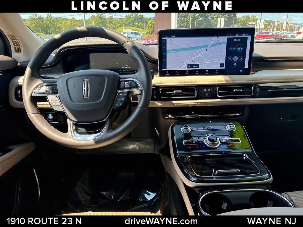 Certified 2023 Lincoln Nautilus Reserve w/ Cargo Utility Package AWD/4WD image 25