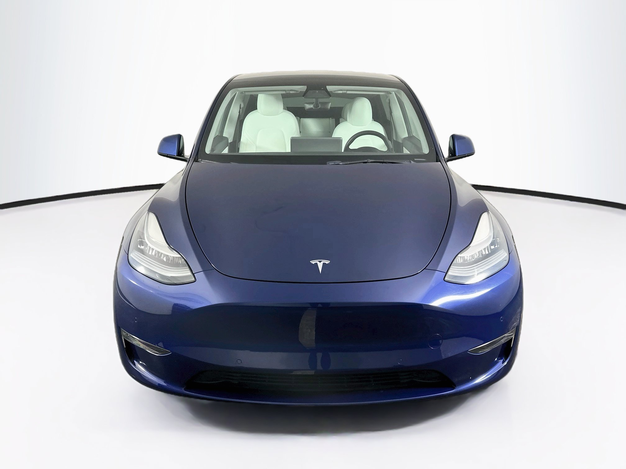 Used 2021 Tesla Model Y Long Range AWD/4WD image 2