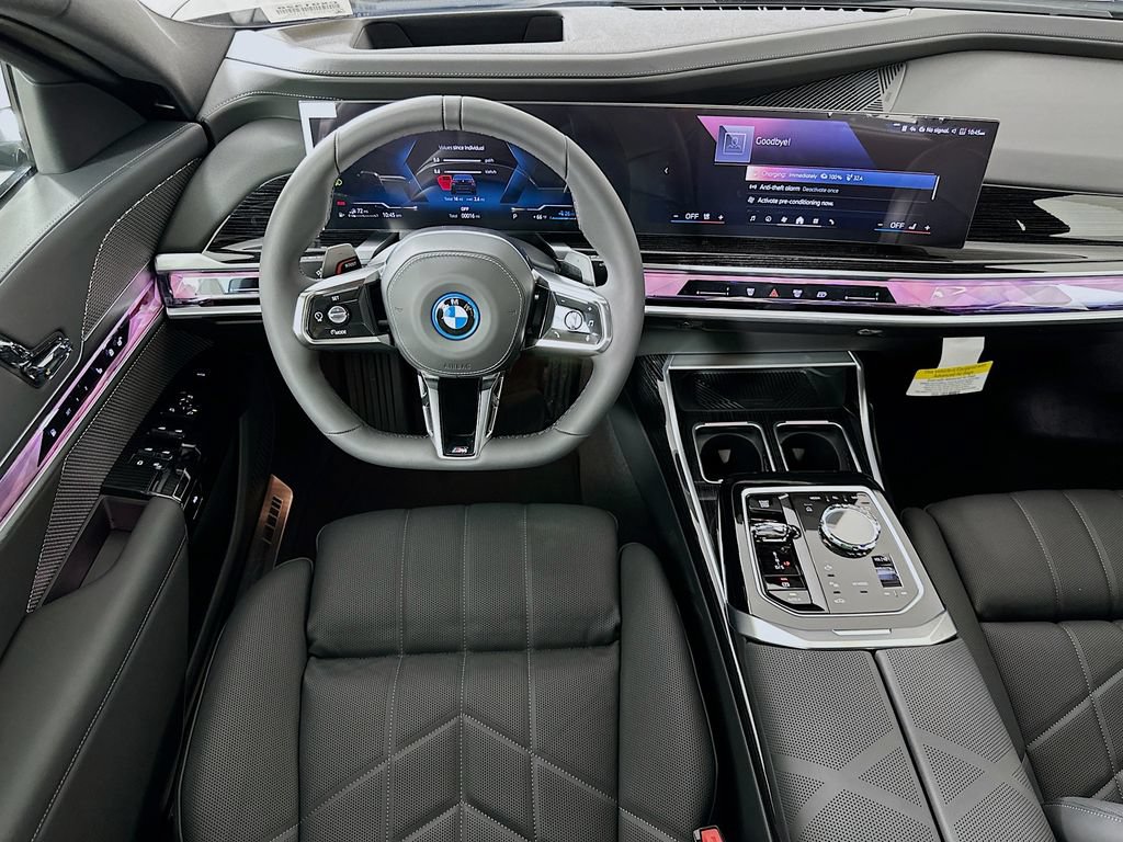 New 2026 BMW 750e xDrive AWD/4WD image 19
