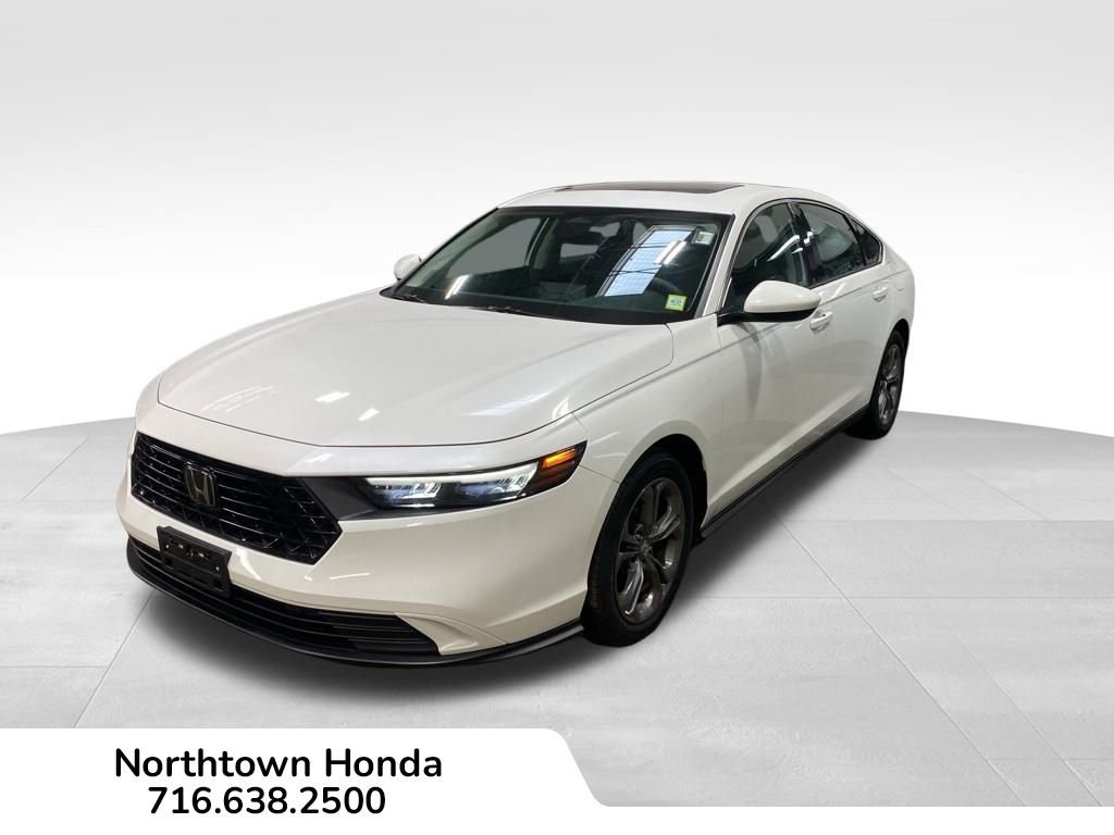 Used 2023 Honda Accord EX image 5