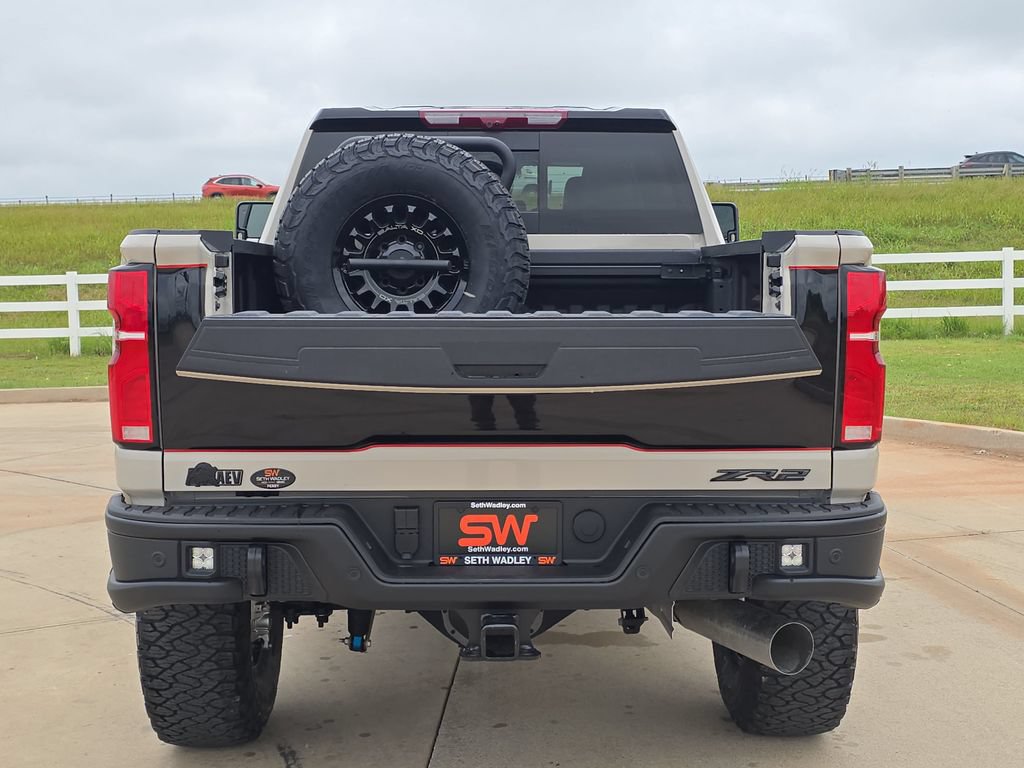 New 2026 Chevrolet Silverado 2500 ZR2 w/ ZR2 Bison Edition AWD/4WD image 13