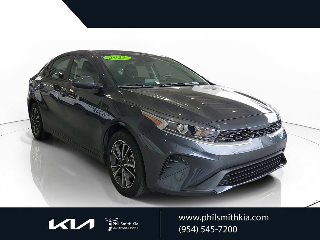 Used 2023 Kia Forte LXS FWD image 1