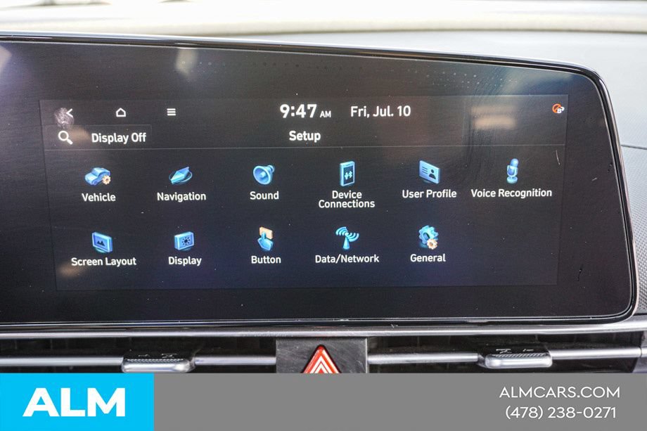 Used 2024 Hyundai Elantra Limited FWD image 31