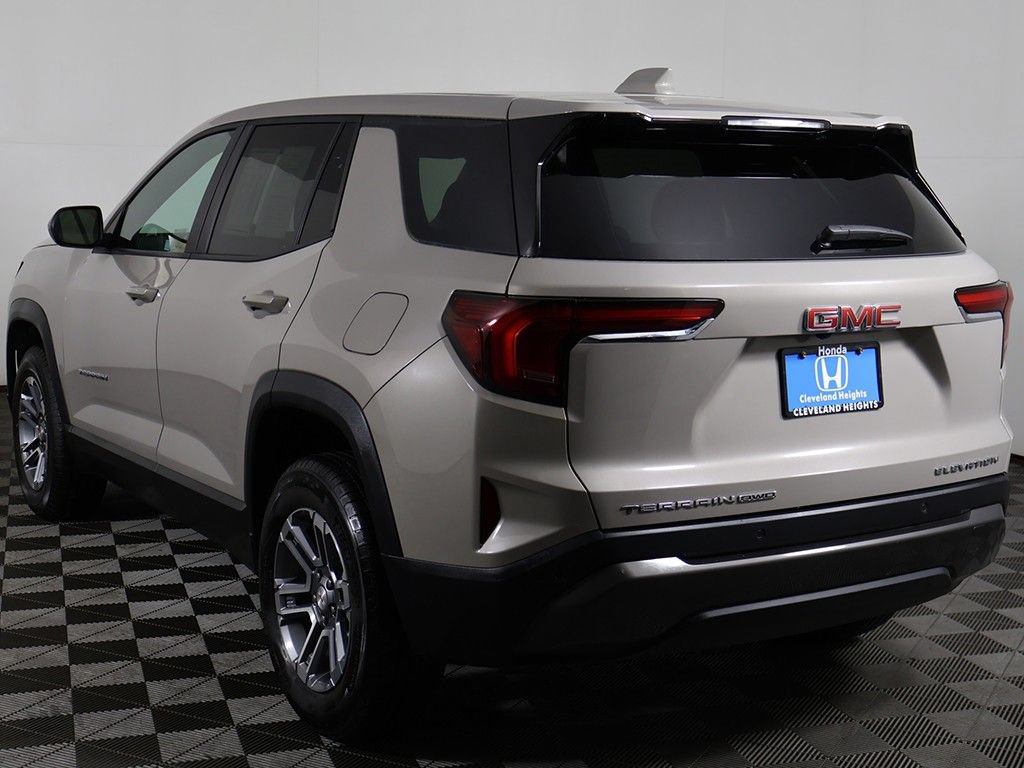 Used 2026 GMC Terrain Elevation AWD/4WD image 10