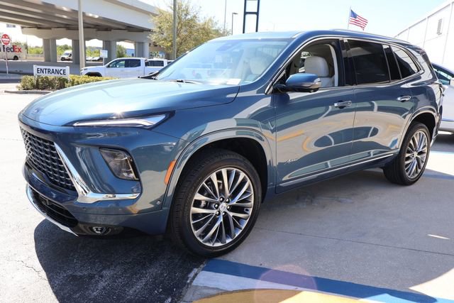 New 2026 Buick Enclave Avenir w/ Super Cruise Package FWD image 3