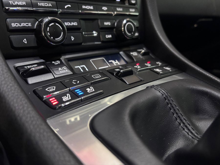 Used 2013 Porsche 911 Carrera 4S image 20