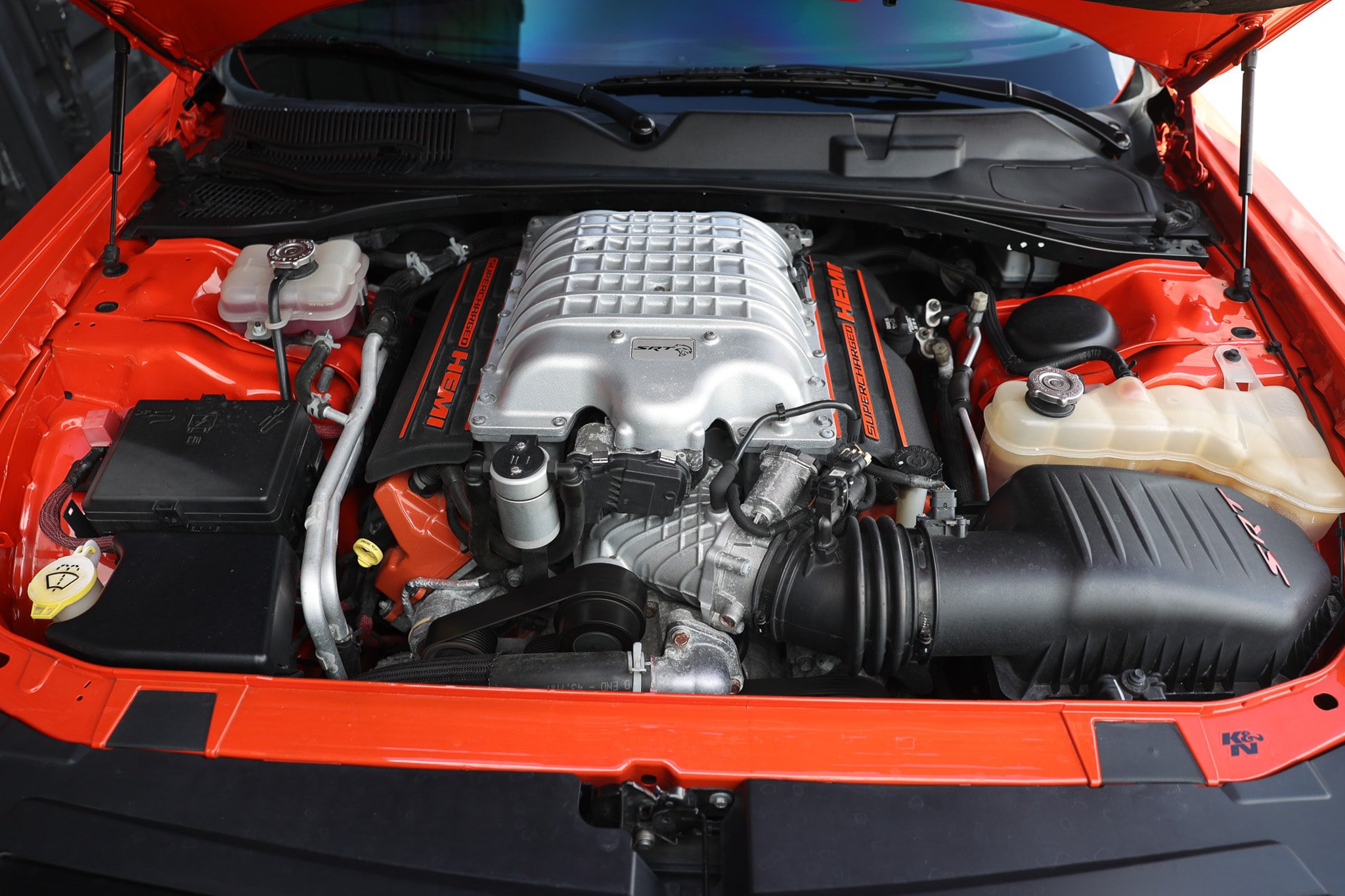 Used 2016 Dodge Challenger SRT Hellcat RWD image 23