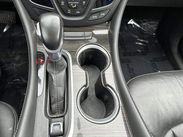 Used 2019 Buick Envision Essence FWD image 24