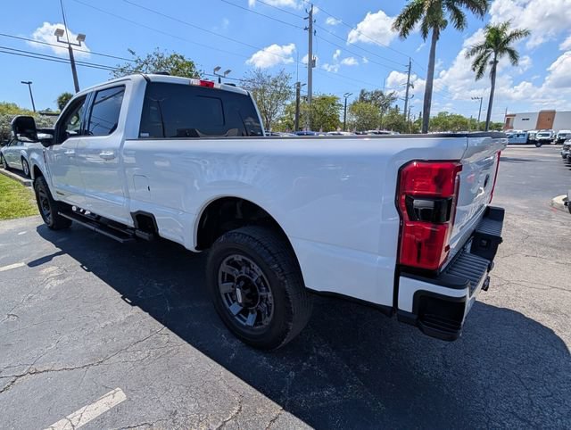 Used 2023 Ford F250 Lariat w/ Lariat Ultimate Package AWD/4WD image 5