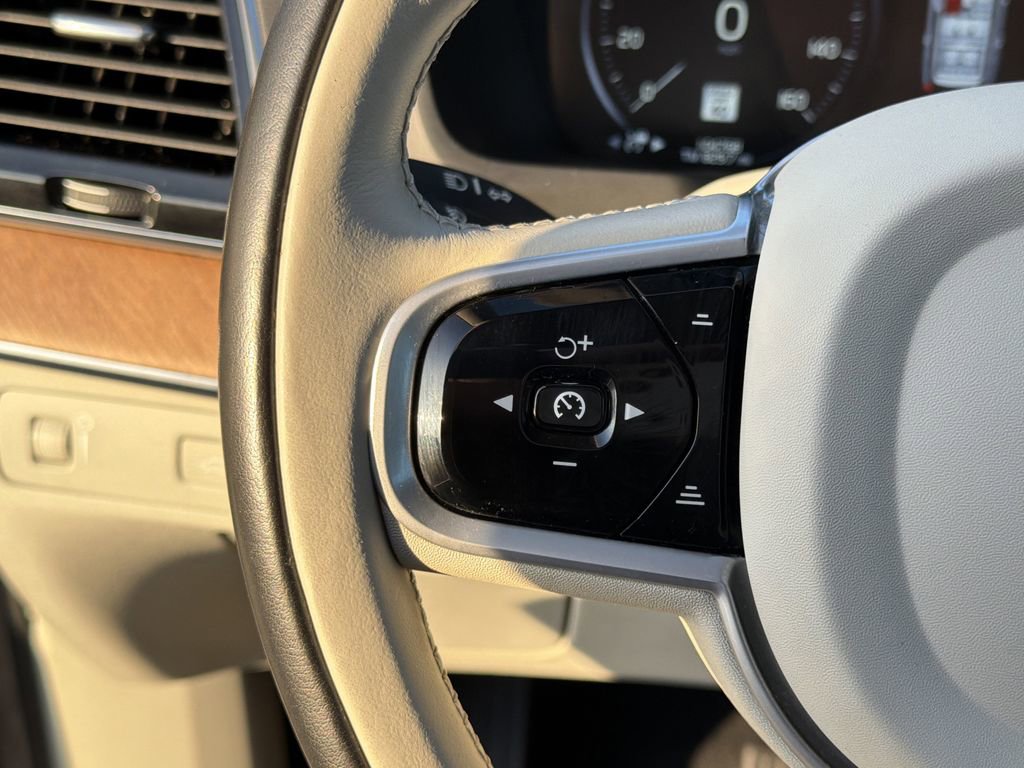 Used 2020 Volvo XC90 T6 Inscription image 30