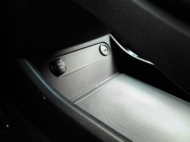 Used 2023 Hyundai Santa Fe SEL FWD image 50