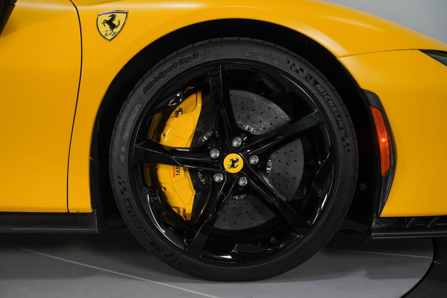 Used 2023 Ferrari SF90 Stradale AWD/4WD image 30
