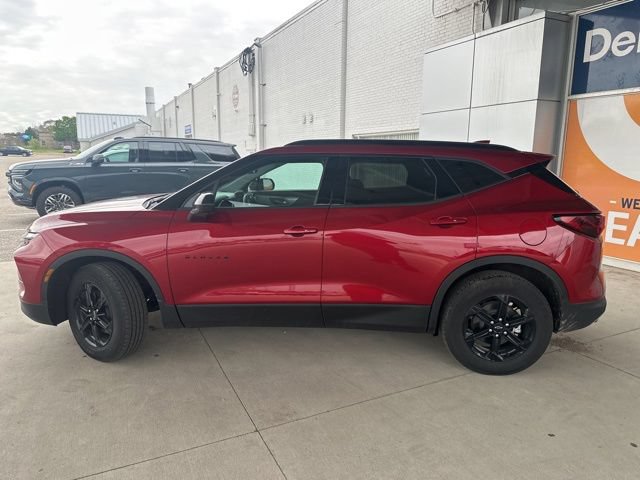 New 2026 Chevrolet Blazer LT w/ Convenience Package AWD/4WD image 10