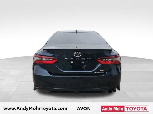 Used 2021 Toyota Camry SE image 6