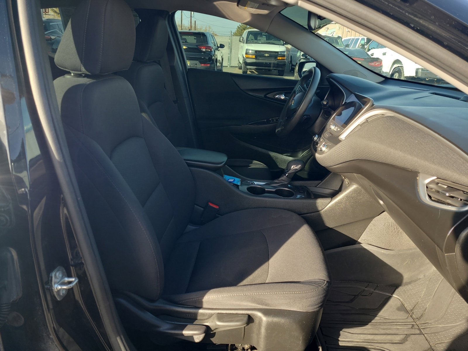 Used 2024 Chevrolet Malibu LS image 29