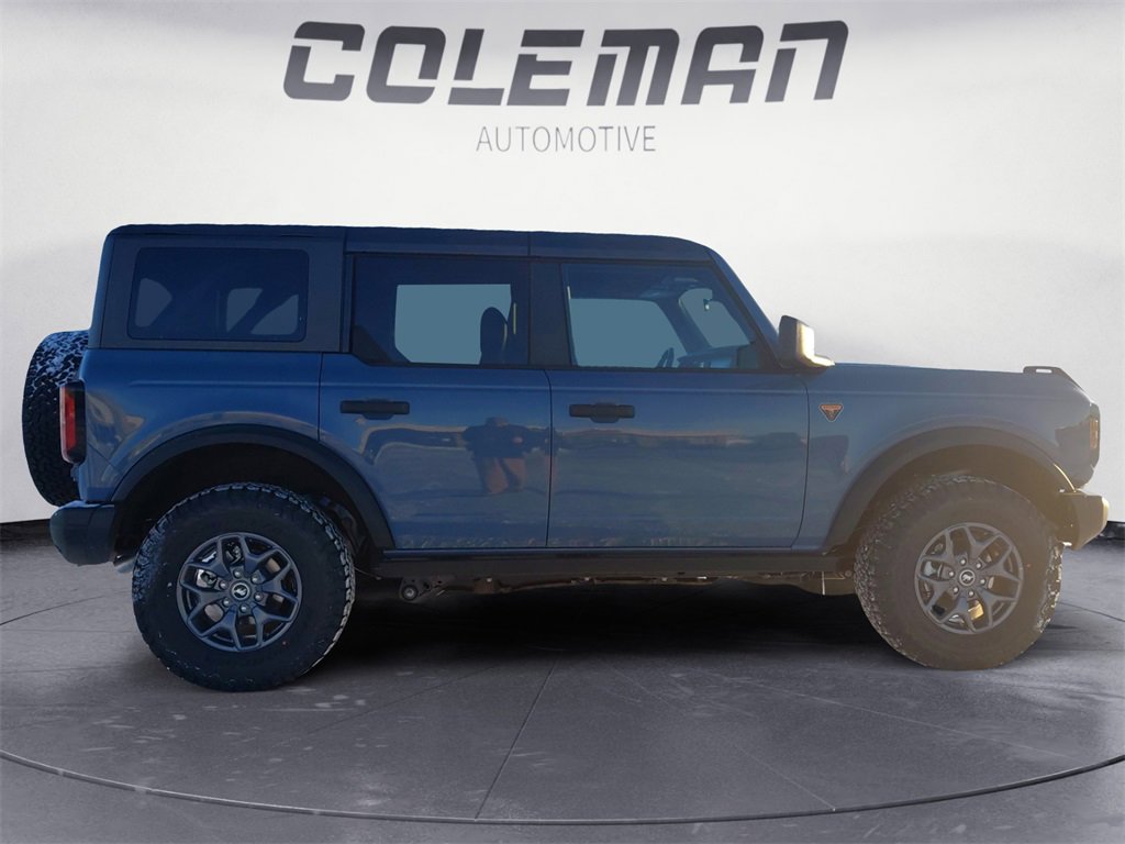 New 2025 Ford Bronco Badlands image 6