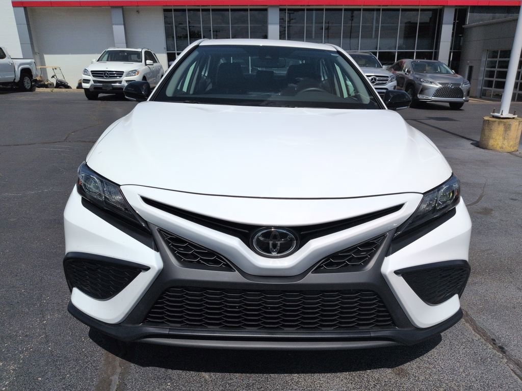 Certified 2024 Toyota Camry SE FWD image 8