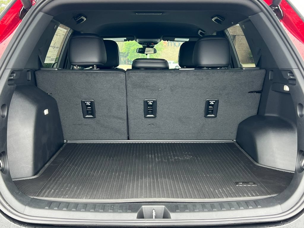 New 2027 GMC Terrain Elevation w/ LPO, Floor Liner Package AWD/4WD image 36