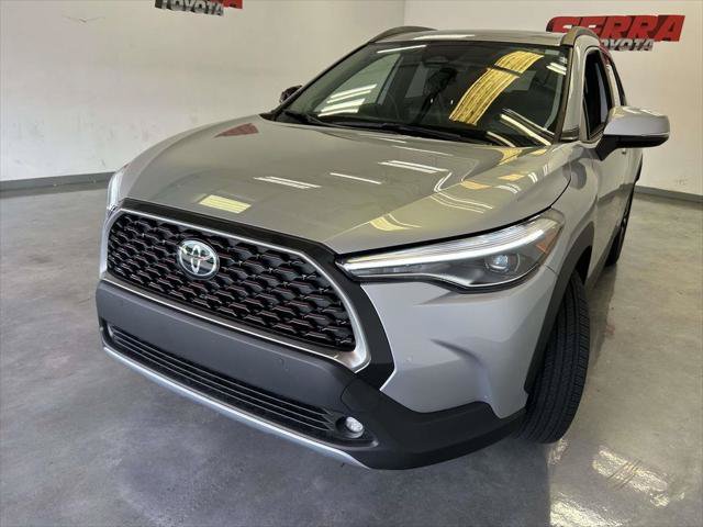 Certified 2023 Toyota Corolla Cross XLE w/ Convenience Package FWD image 7