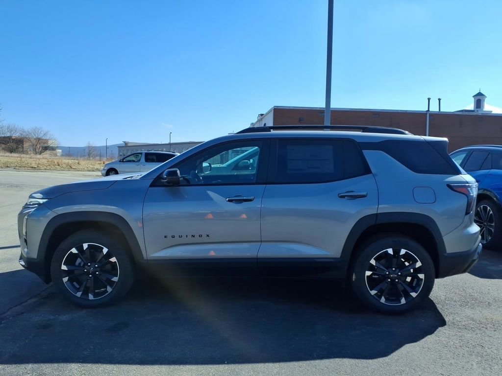 New 2026 Chevrolet Equinox RS w/ Convenience Package III image 2