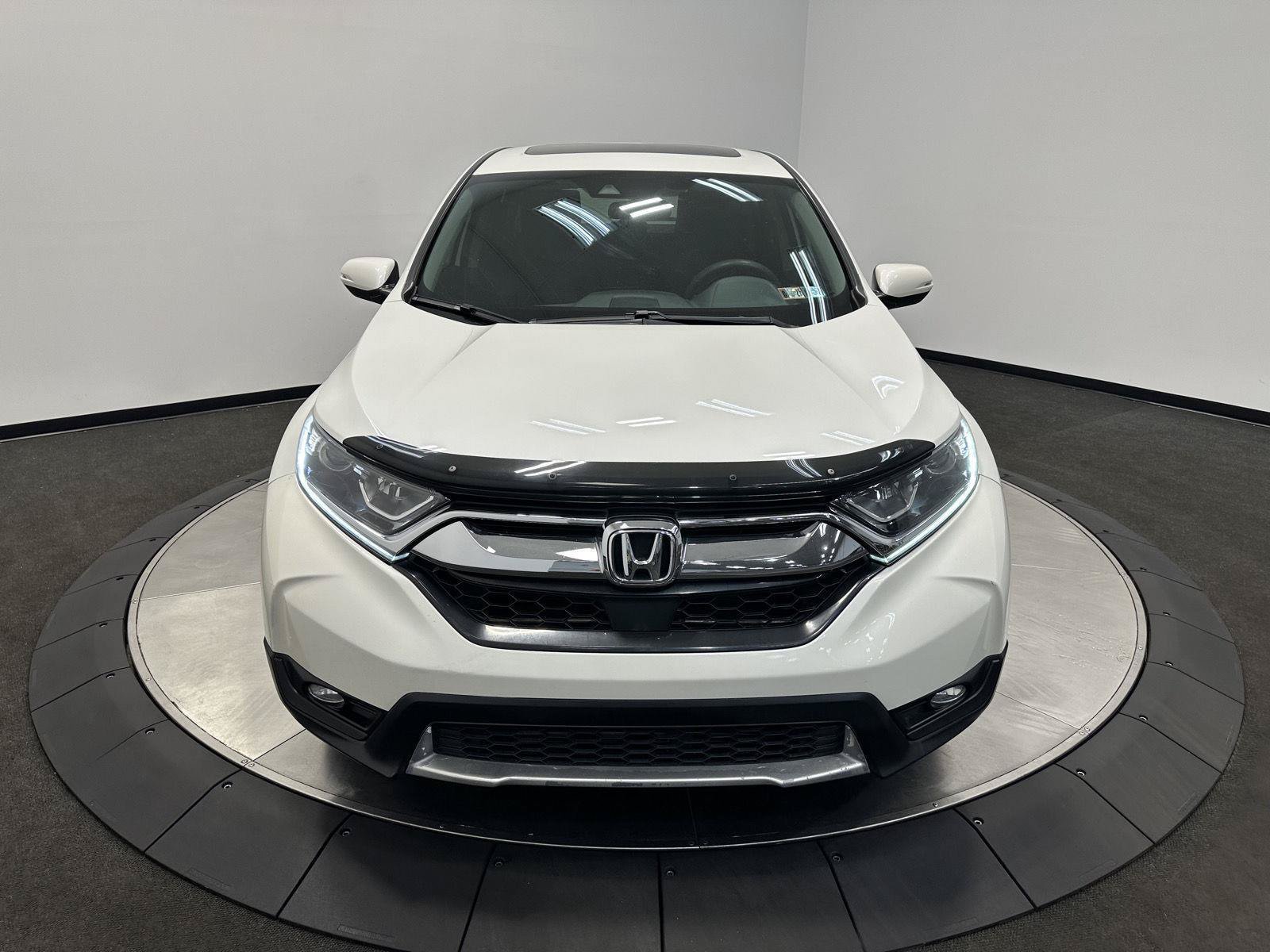 Used 2018 Honda CR-V EX image 3