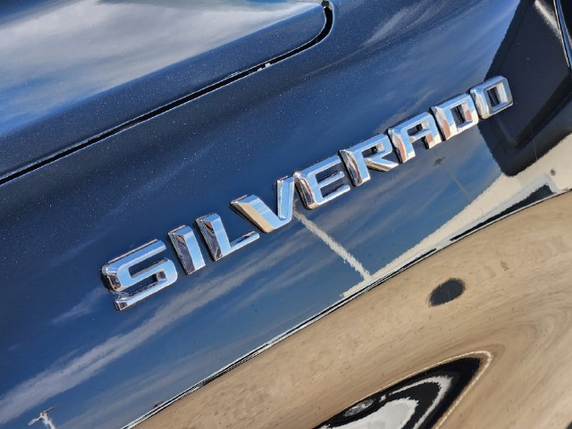 Used 2025 Chevrolet Silverado 1500 Custom RWD image 8