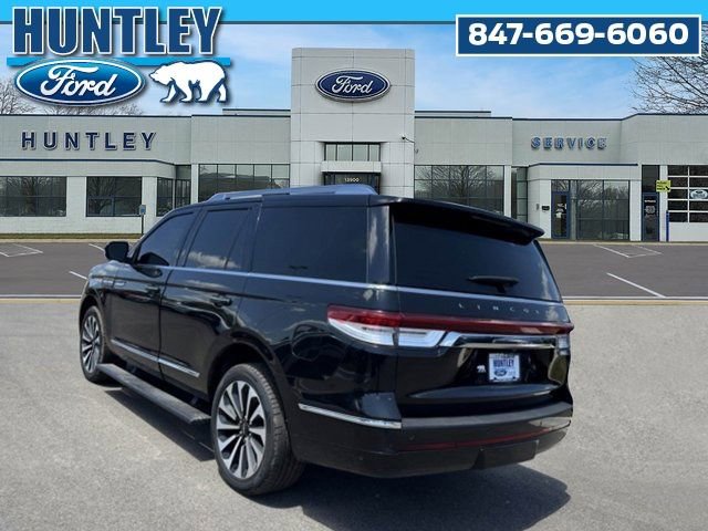 Used 2022 Lincoln Navigator Reserve image 7